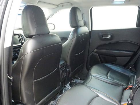 Used 2019 Jeep Compass Limited image 21