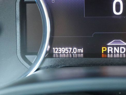 Used 2021 Ford Expedition Platinum image 40