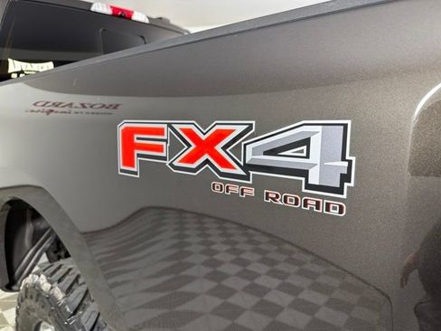 Used 2024 Ford F250 Lariat w/ Lariat Ultimate Package AWD/4WD image 20