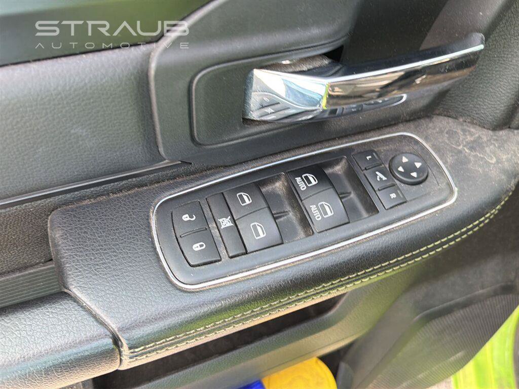 Used 2017 RAM 1500 Sport w/ Sublime Green Sport Package AWD/4WD image 10