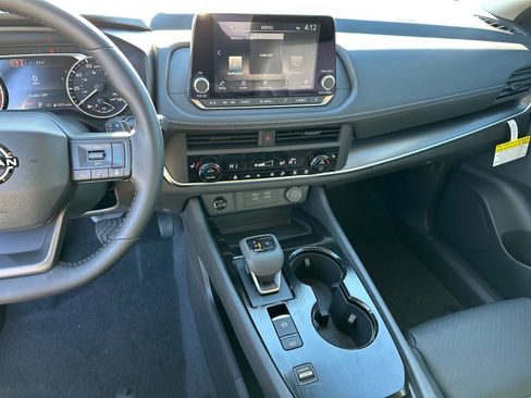 New 2026 Nissan Rogue SV FWD image 29