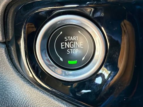 Used 2024 Chevrolet Silverado 2500 LTZ image 32