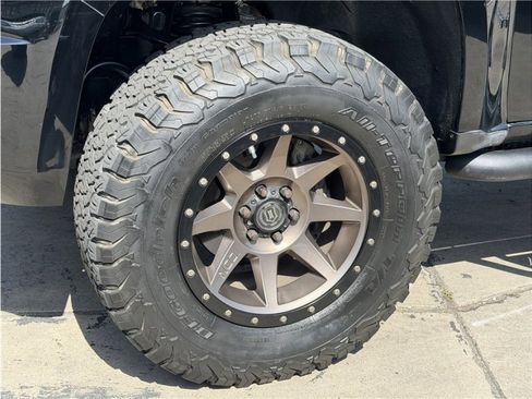 Used 2016 Chevrolet Colorado Z71 RWD image 10