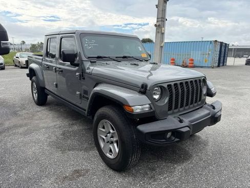 Used 2022 Jeep Gladiator Sport AWD/4WD image 7