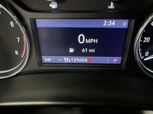 Used 2020 Buick Enclave Essence w/ Sport Touring Edition AWD/4WD image 13