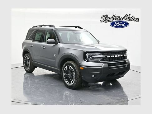 New 2025 Ford Bronco Sport Outer Banks AWD/4WD image 1