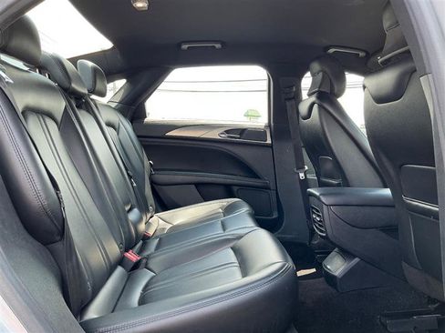 Used 2017 Lincoln MKZ Premiere image 37