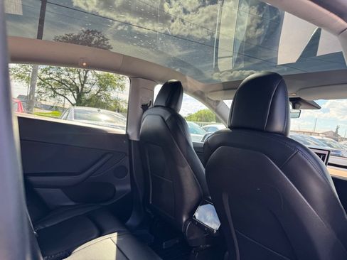 Used 2020 Tesla Model Y Long Range AWD/4WD image 20