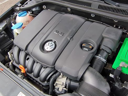 Used 2013 Volkswagen Jetta SE image 33
