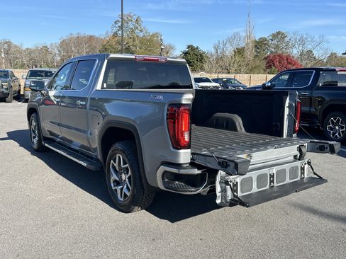 Used 2023 GMC Sierra 1500 SLT w/ SLT Premium Package image 20