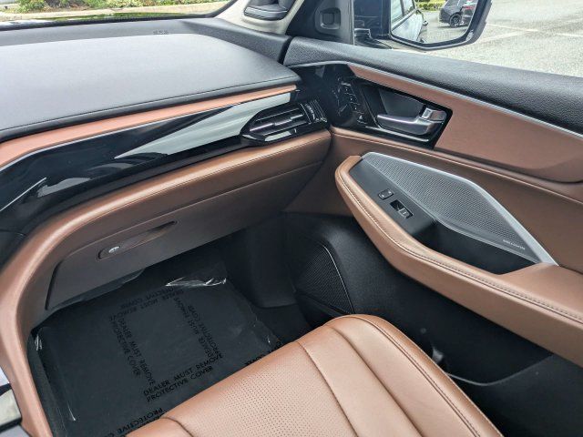 Used 2025 Acura MDX w/ Technology Package AWD/4WD image 18