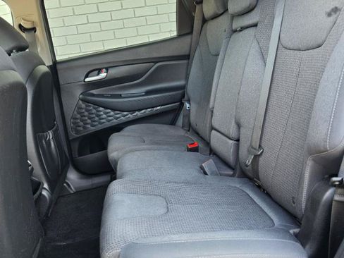 Used 2020 Hyundai Santa Fe SE AWD/4WD image 12