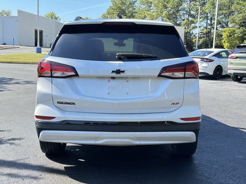 Used 2024 Chevrolet Equinox RS FWD image 10