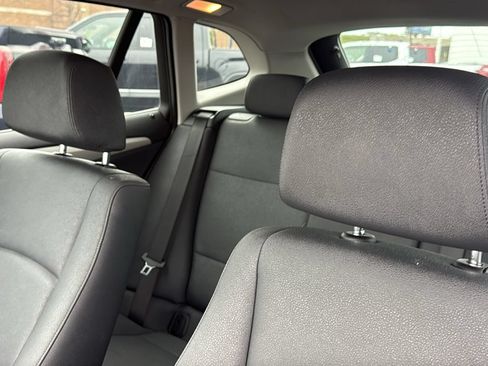 Used 2014 BMW X1 sDrive28i RWD image 16