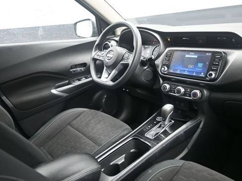 Used 2023 Nissan Kicks SV FWD image 14
