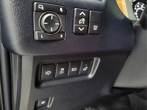 Used 2023 Lexus GX 460 Premium image 10