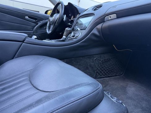 Used 2009 Mercedes-Benz SL 550 image 22