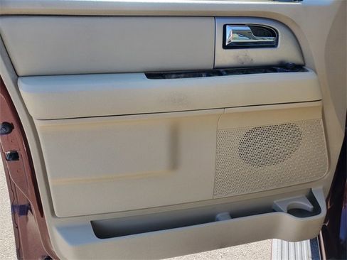 Used 2016 Ford Expedition EL Limited w/ Equipment Group 301A image 15