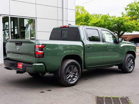 New 2026 Nissan Frontier SV w/ Tow Package AWD/4WD image 6
