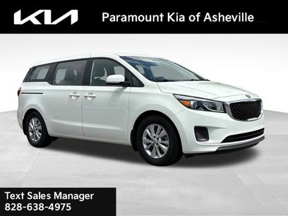 Used 2016 Kia Sedona L