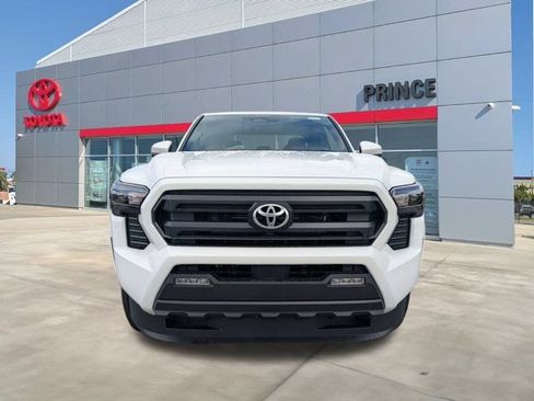 New 2026 Toyota Tacoma SR5 RWD image 9