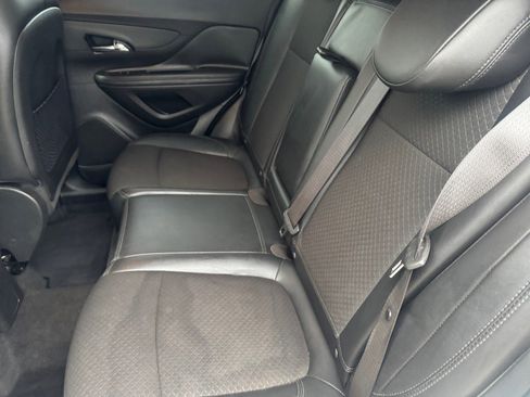 Used 2019 Buick Encore Preferred image 13