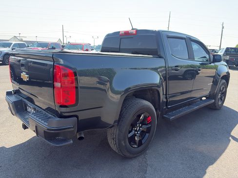 Used 2017 Chevrolet Colorado Z71 AWD/4WD image 5