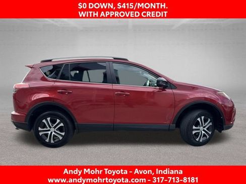 Used 2017 Toyota RAV4 LE FWD image 9