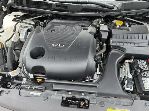 Used 2023 Nissan Maxima Platinum w/ Sport Mat Group FWD image 37