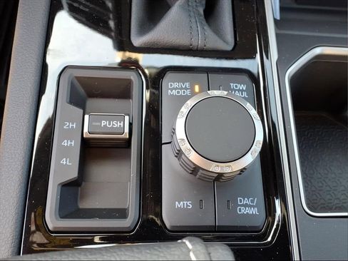 New 2026 Toyota Tundra Limited image 17