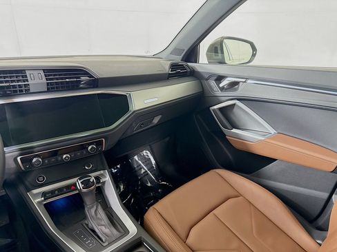 Certified 2024 Audi Q3 2.0T Premium Plus AWD/4WD image 24