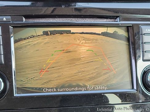 Used 2019 Nissan Rogue S w/ Special Edition Package image 19