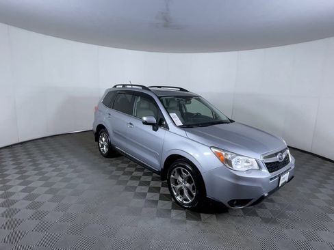 Used 2015 Subaru Forester 2.5i Touring w/ Eyesight & Navigation System image 2