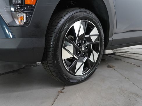 Used 2024 Hyundai Kona SEL image 25
