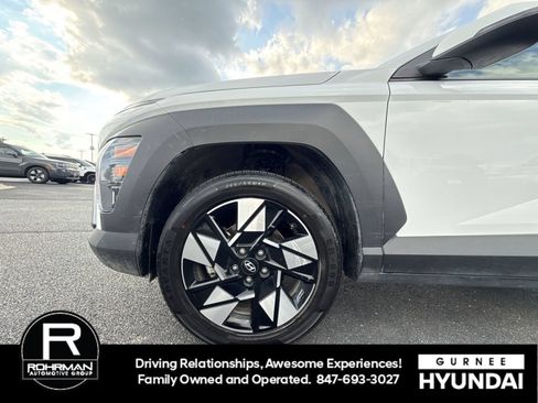 Certified 2024 Hyundai Kona SEL AWD/4WD image 12