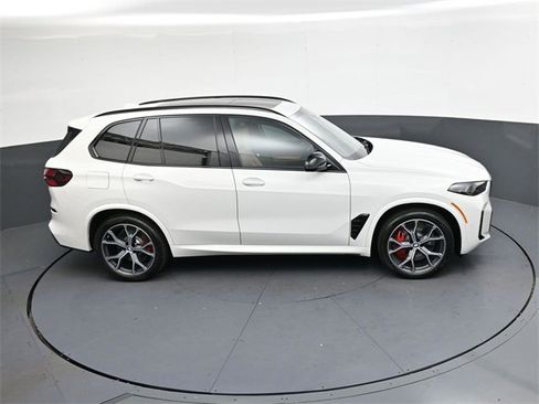 New 2026 BMW X5 M60i w/ Climate Comfort Package image 19