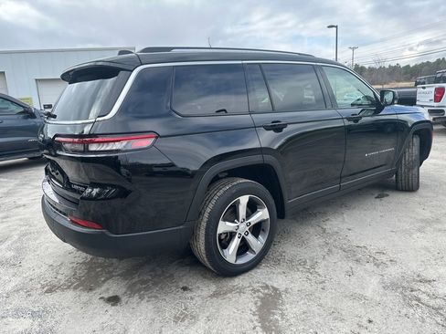 Used 2022 Jeep Grand Cherokee L Limited AWD/4WD image 5