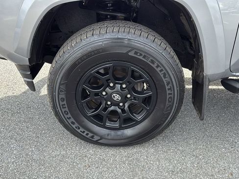 Used 2021 Toyota Tacoma SR5 image 10