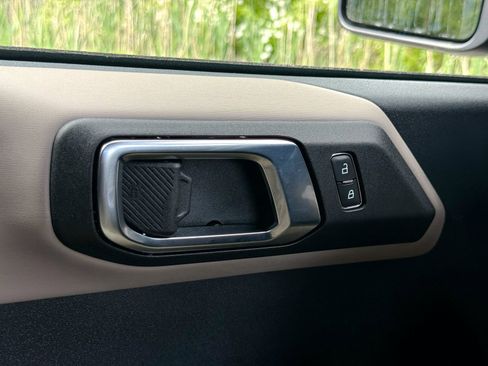 Used 2024 Ford Bronco Wildtrak AWD/4WD image 30