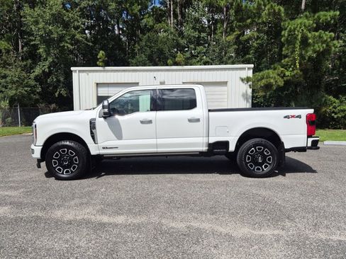 Used 2024 Ford F250 Platinum AWD/4WD image 9