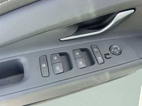 New 2026 Hyundai Elantra Sport image 22