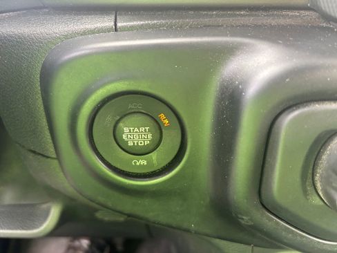 Used 2021 Jeep Wrangler Sport image 25