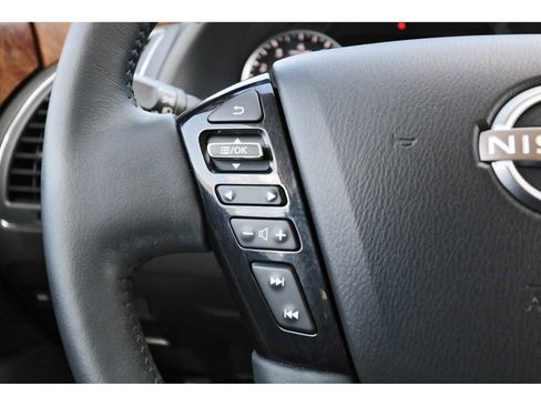 Used 2024 Nissan Armada SL w/ Captain's Chairs Package image 17