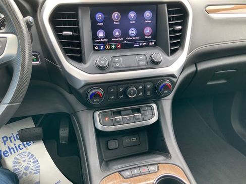 Used 2021 GMC Acadia SLE w/ Driver Convenience Package FWD image 23