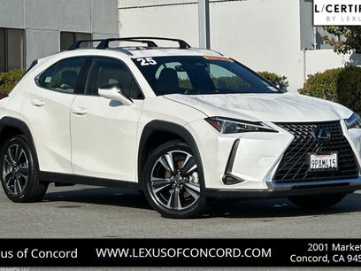 Certified 2025 Lexus UX 300h FWD w/ Accessory Package (Z2)