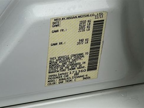 Used 2014 Nissan Altima 2.5 S w/ Display Audio Package FWD image 32