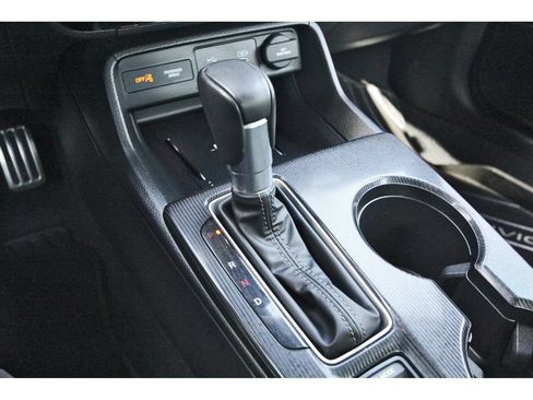 Used 2025 Honda Civic Sport image 25