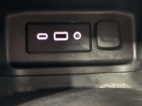 Used 2022 Chevrolet Equinox LT FWD image 34
