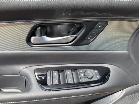 New 2026 Nissan Murano Platinum AWD/4WD image 16
