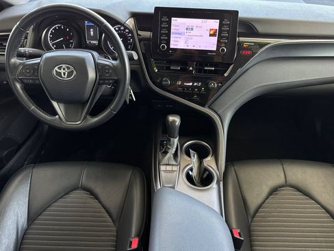 Used 2024 Toyota Camry SE FWD image 16